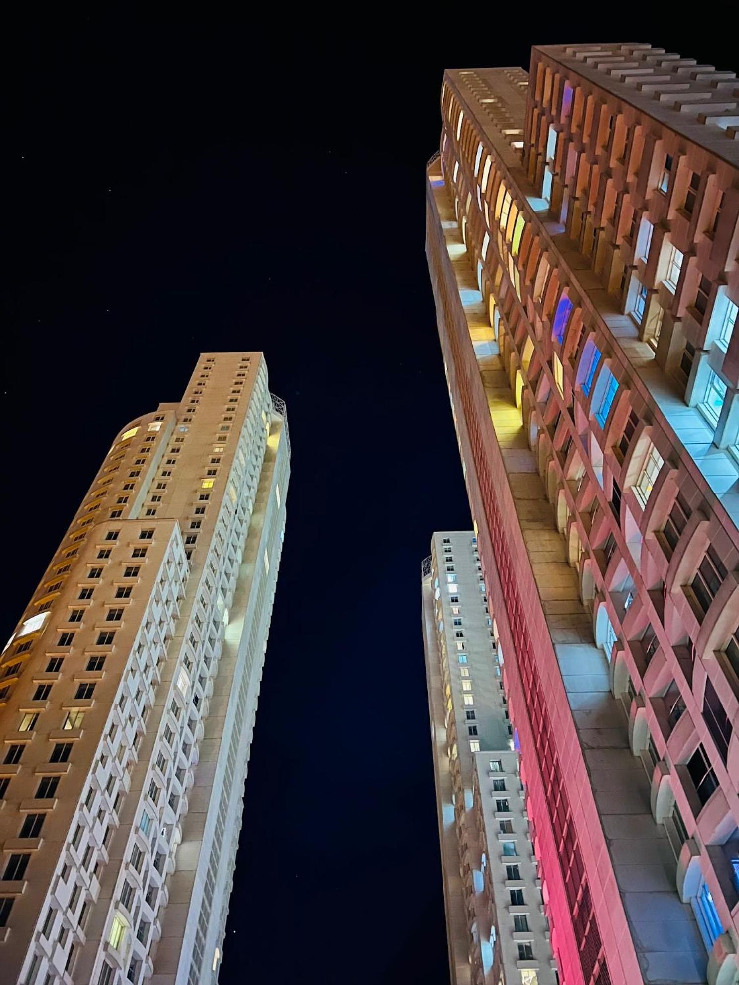 29th Floor - Skyline Serenity & - Exclusive Апартамент *